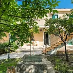 Anemona F * كاتيليوس