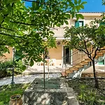 דירה Anemona F *